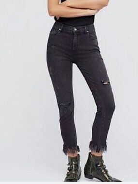 Free People "Great Heights" Frayed Black Skinny Jeans Extra Distressing- Size 27